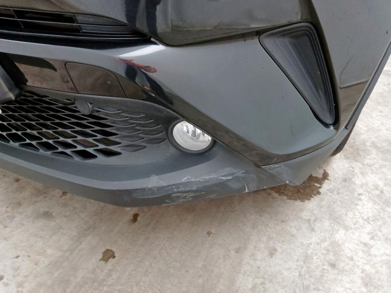 2018 TOYOTA C-HR ICON 