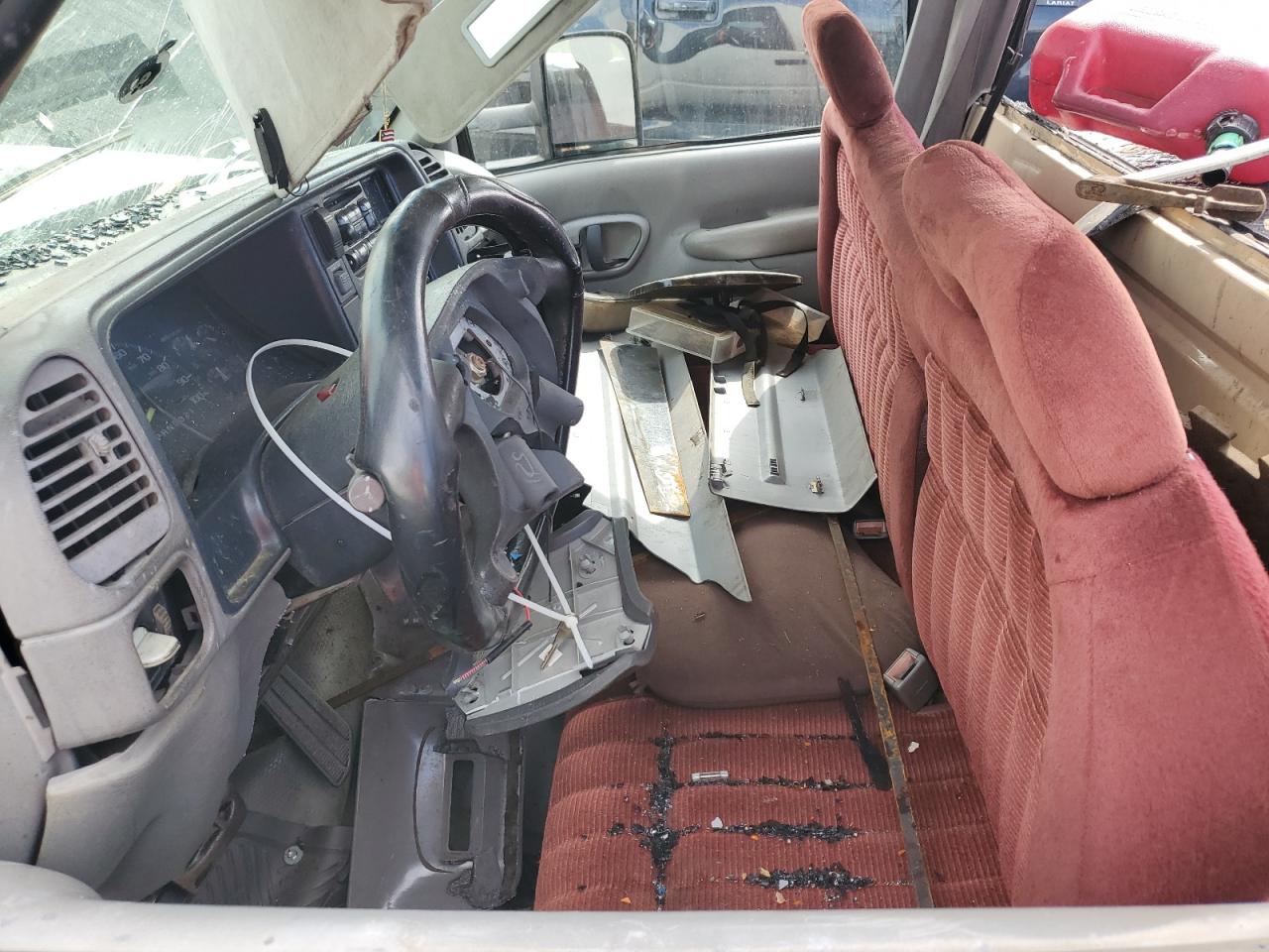 1996 GMC Sierra C/K 2500 Sle VIN: 1GDGK24F5TZ528051 Lot: 80661155
