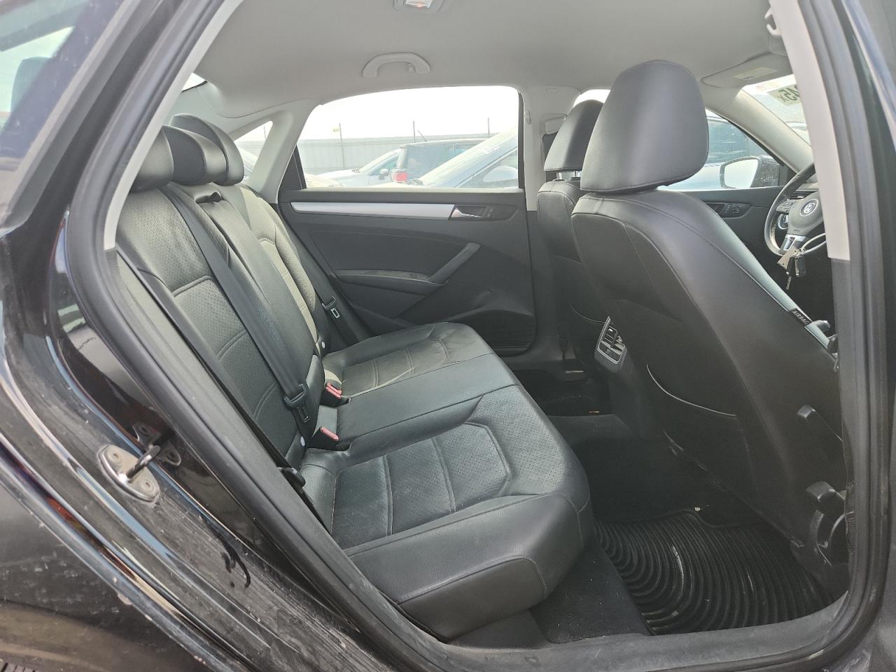 2013 Volkswagen Passat Se VIN: 1VWBP7A30DC002502 Lot: 80010245