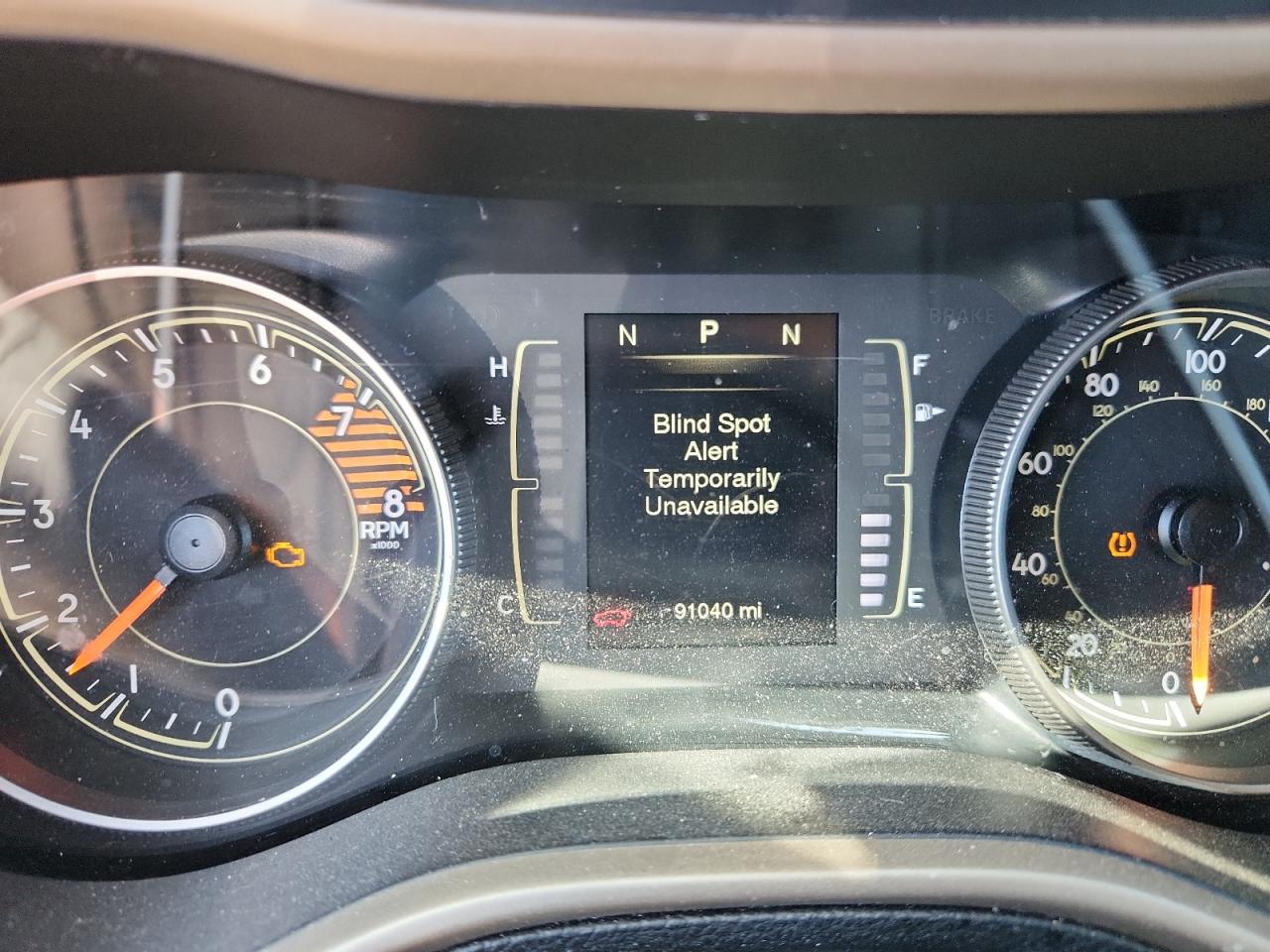 2016 Jeep Cherokee Latitude VIN: 1C4PJMCS1GW236633 Lot: 80784175