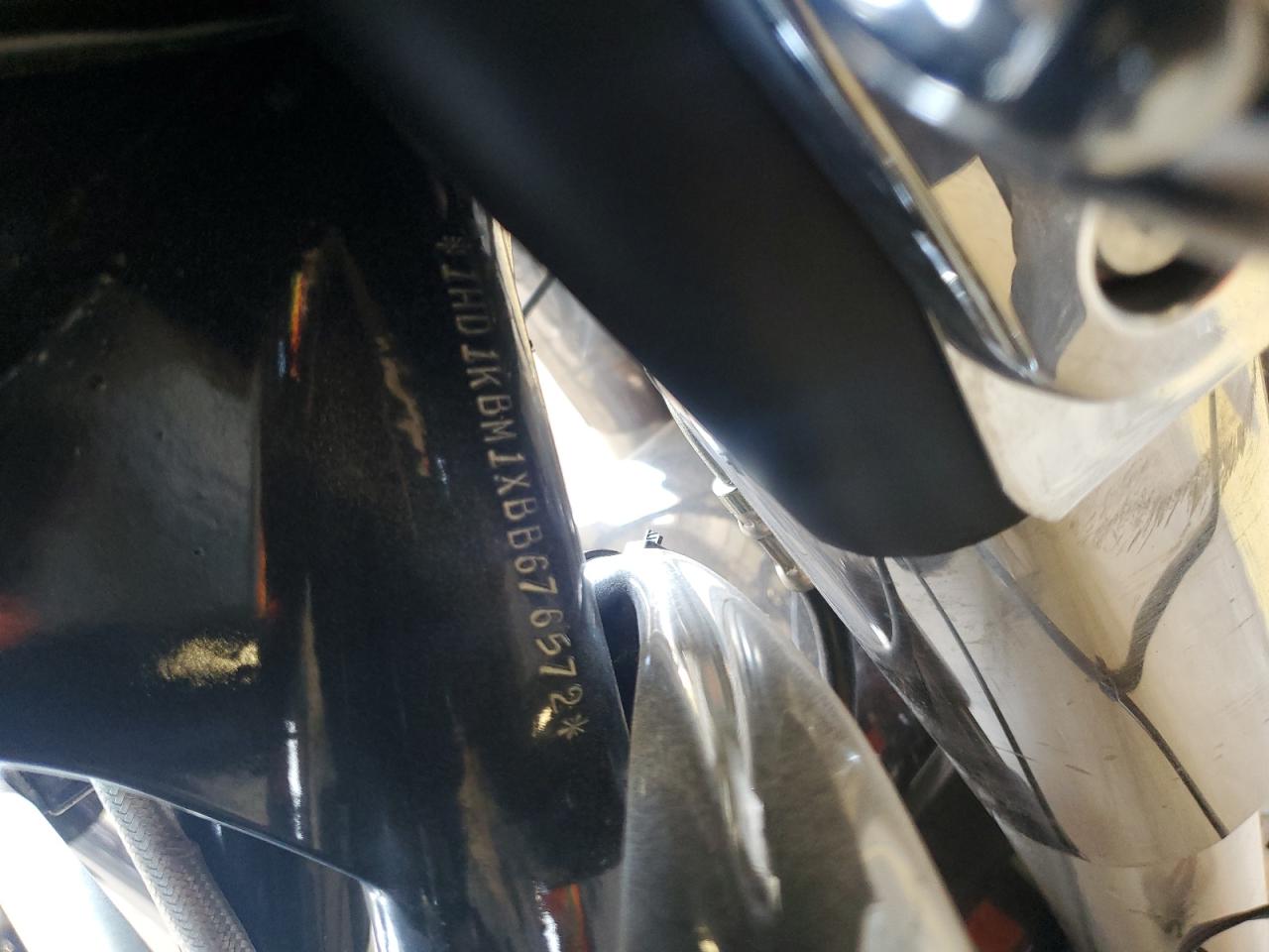 2011 Harley-Davidson Flhx VIN: 1HD1KBM1XBB676572 Lot: 71460545