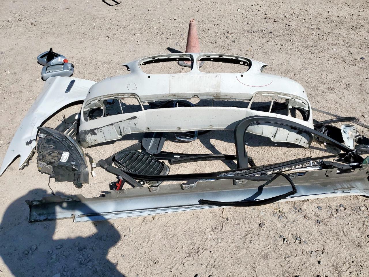 2014 BMW 535 D VIN: WBAXA5C57ED690939 Lot: 81805135