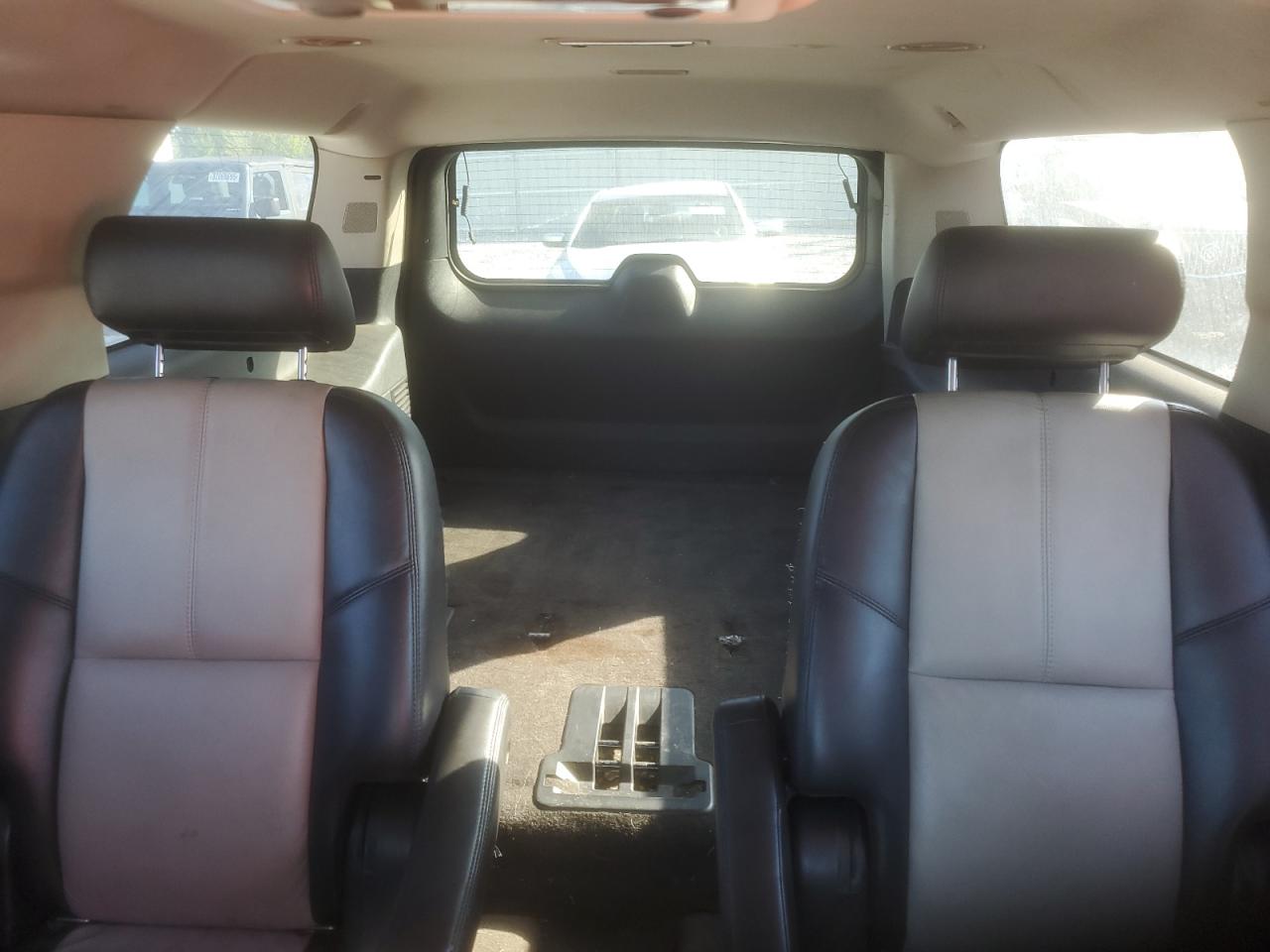 2008 Chevrolet Suburban K1500 Ls VIN: 3GNFK16338G257065 Lot: 83812025