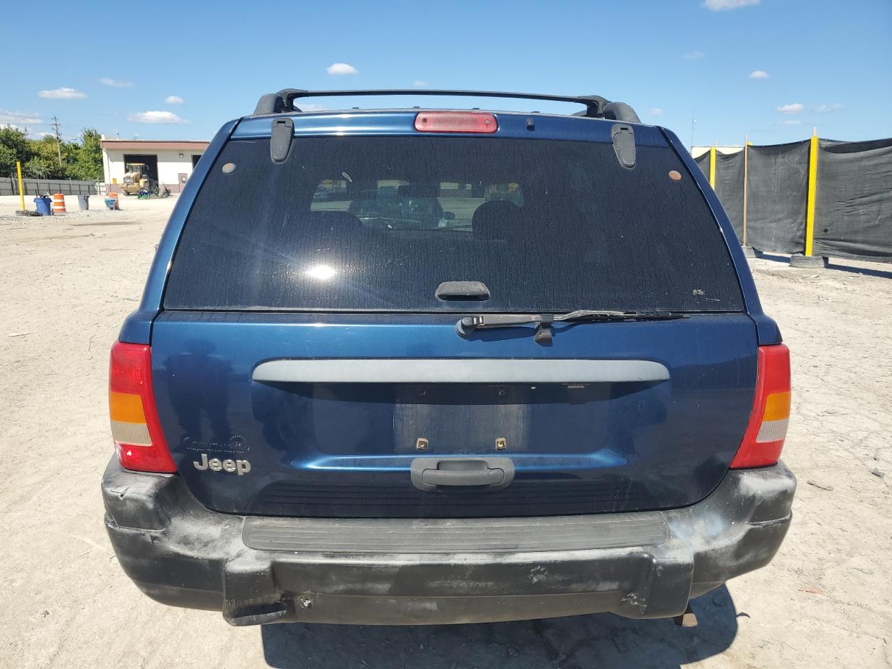 2000 Jeep Grand Cherokee Laredo VIN: 1J4GW48S9YC171439 Lot: 81863955