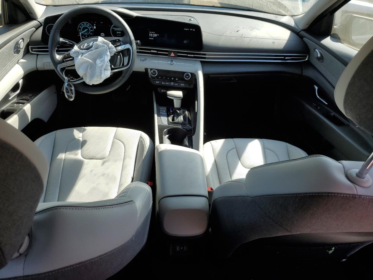 2024 Hyundai Elantra Limited VIN: KMHLN4DJ5RU103151 Lot: 80697835