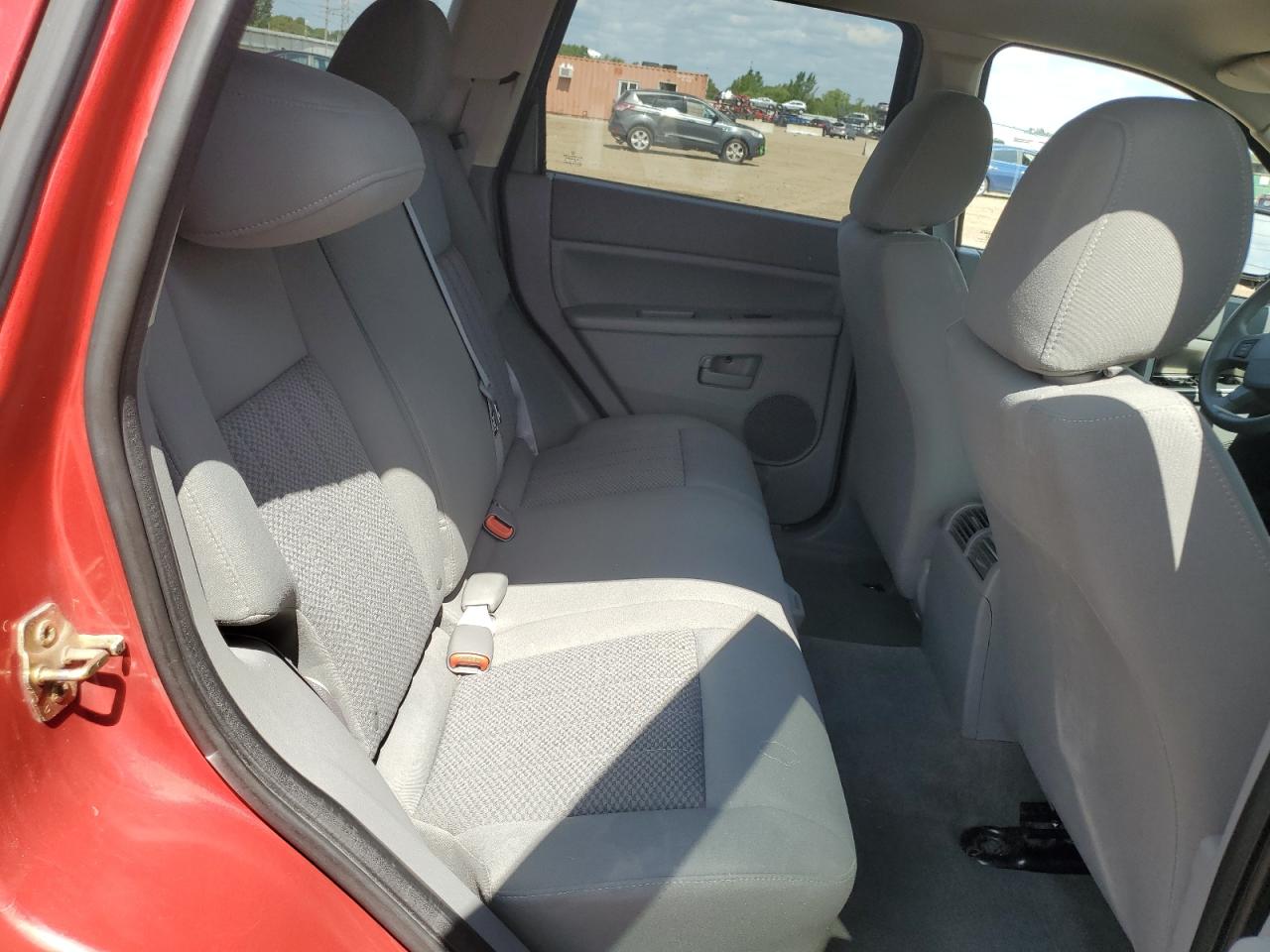 2005 Jeep Grand Cherokee Laredo VIN: 1J4GR48K45C679384 Lot: 71128075