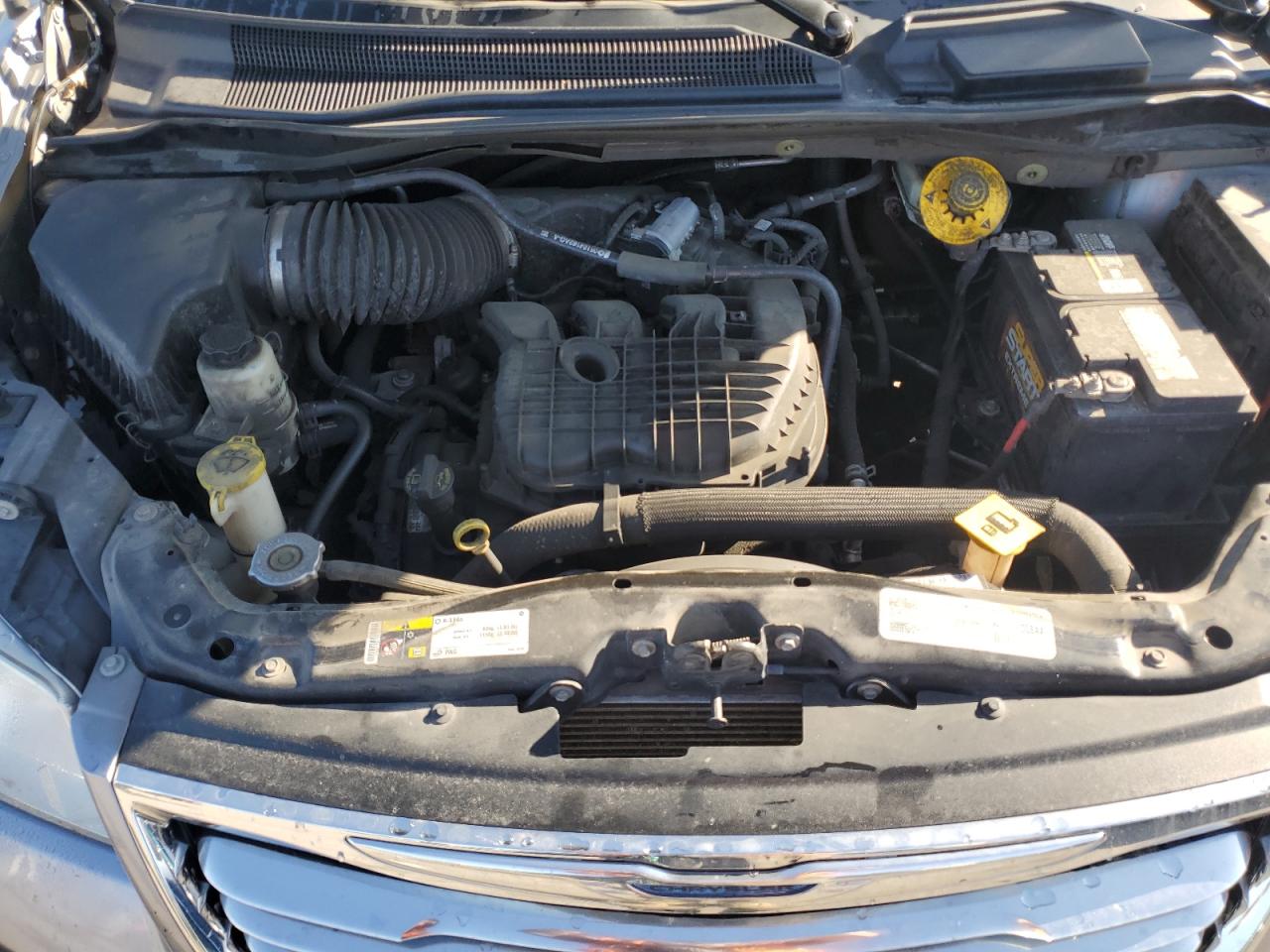 2014 Chrysler Town & Country Touring L VIN: 2C4RC1CG5ER258671 Lot: 84281995