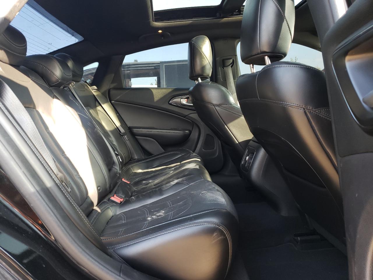 2016 Chrysler 200 S VIN: 1C3CCCBG5GN177225 Lot: 70785975