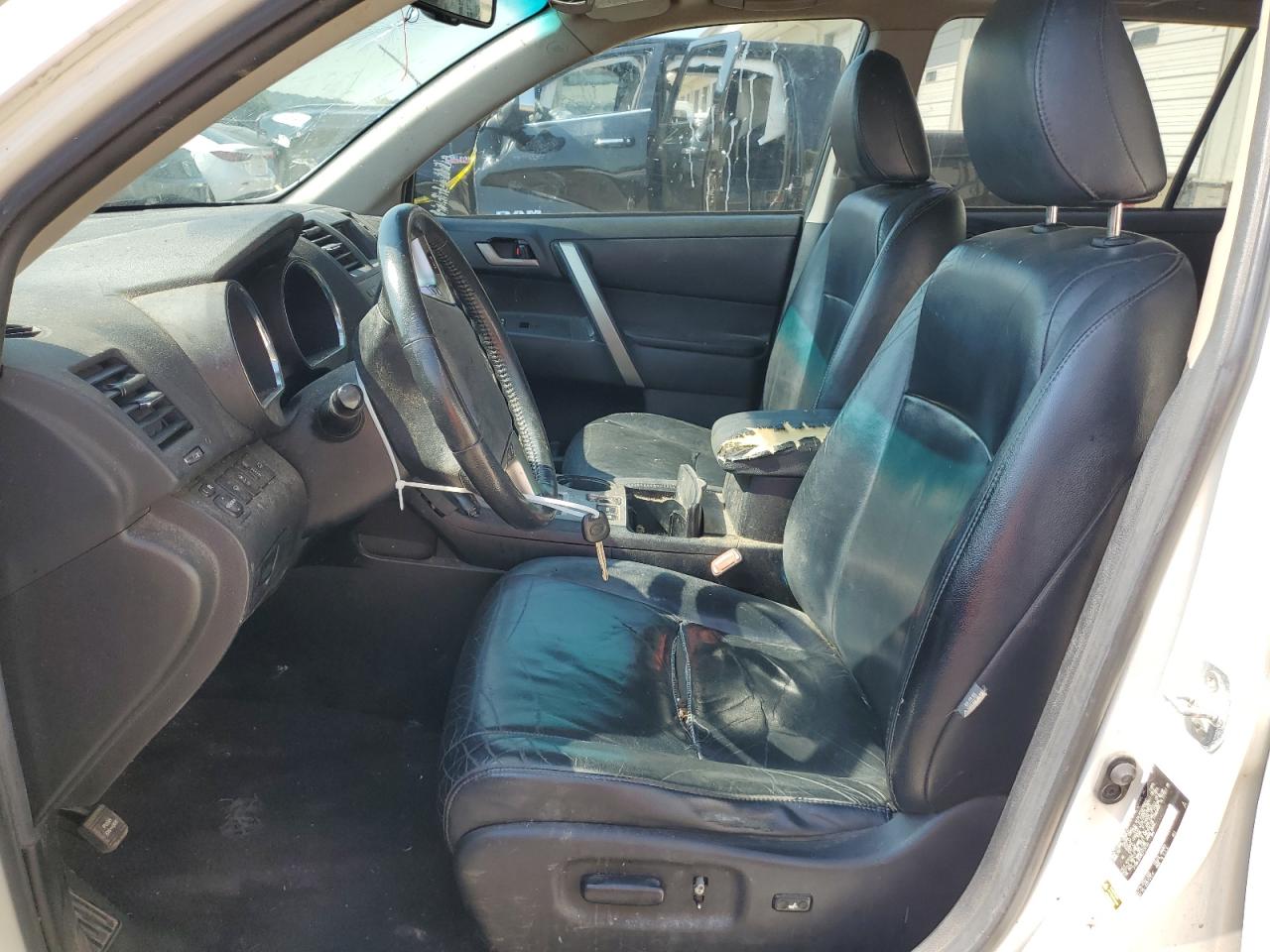 2012 Toyota Highlander Base VIN: 5TDBK3EH9CS134123 Lot: 81112235