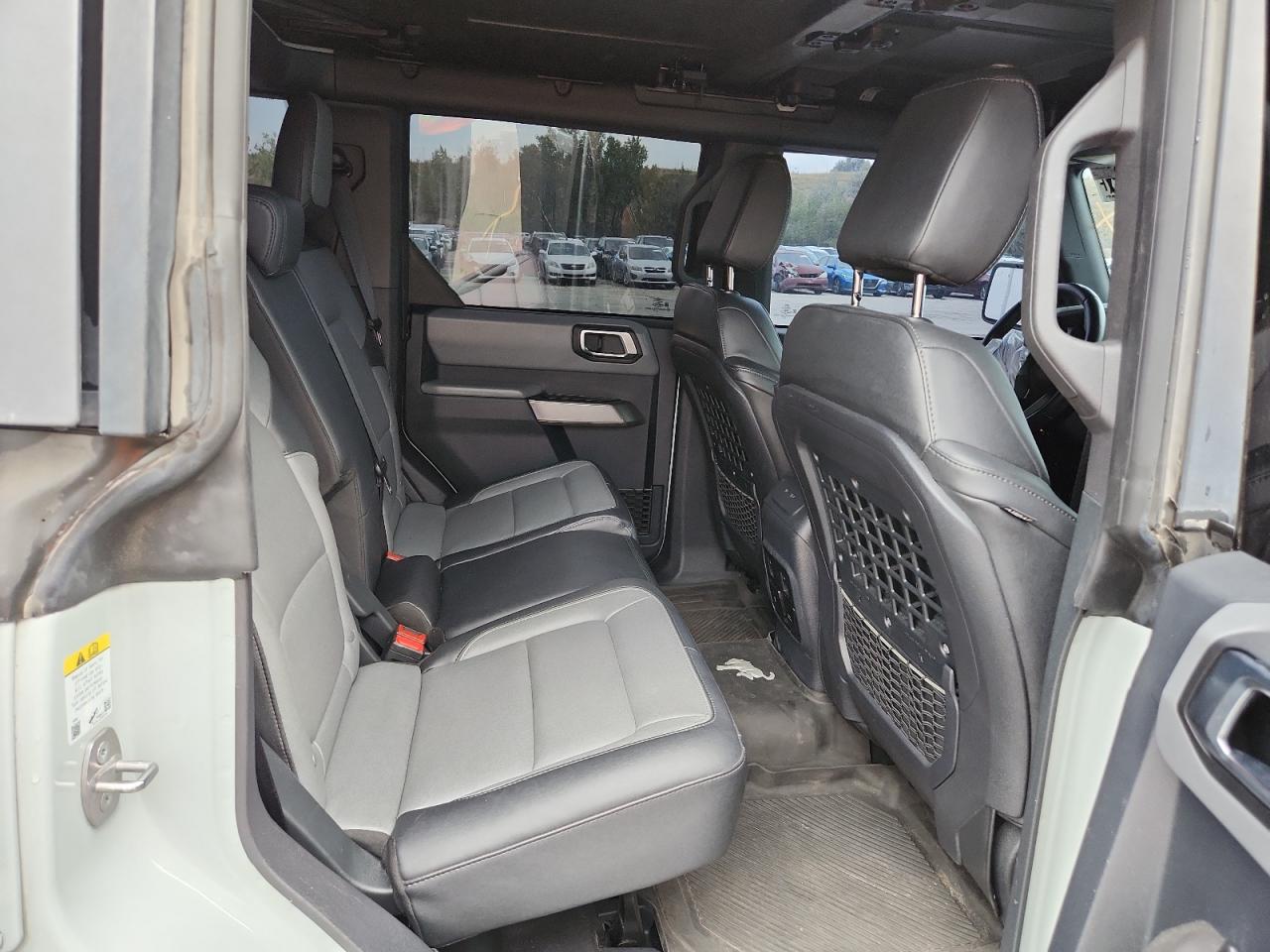 2022 Ford Bronco Base VIN: 1FMEE5DH6NLB75794 Lot: 71542725