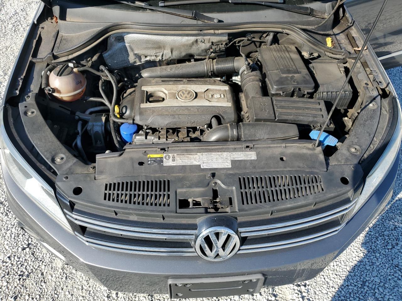 2014 Volkswagen Tiguan S VIN: WVGAV3AX1EW548396 Lot: 71436575
