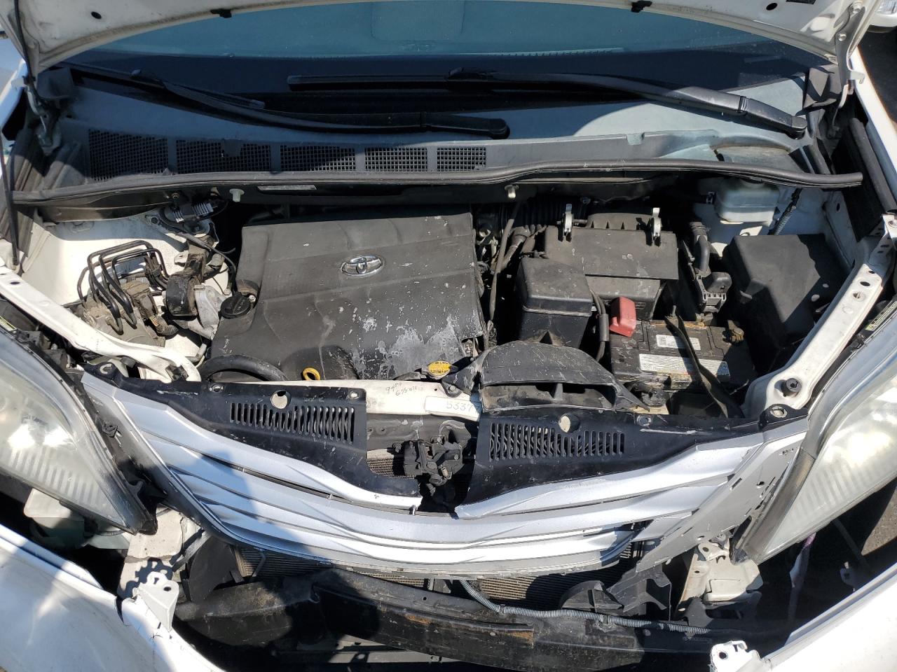 2013 Toyota Sienna Xle VIN: 5TDYK3DCXDS382186 Lot: 81918395