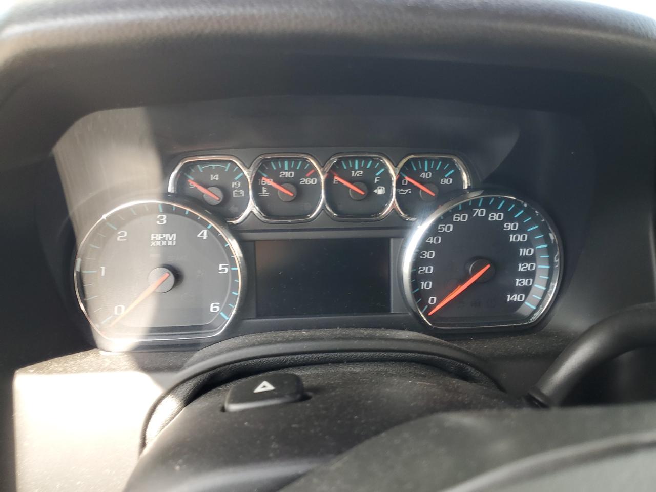 2017 GMC Yukon Xl K1500 Slt VIN: 1GKS2GKC4HR196068 Lot: 82099065