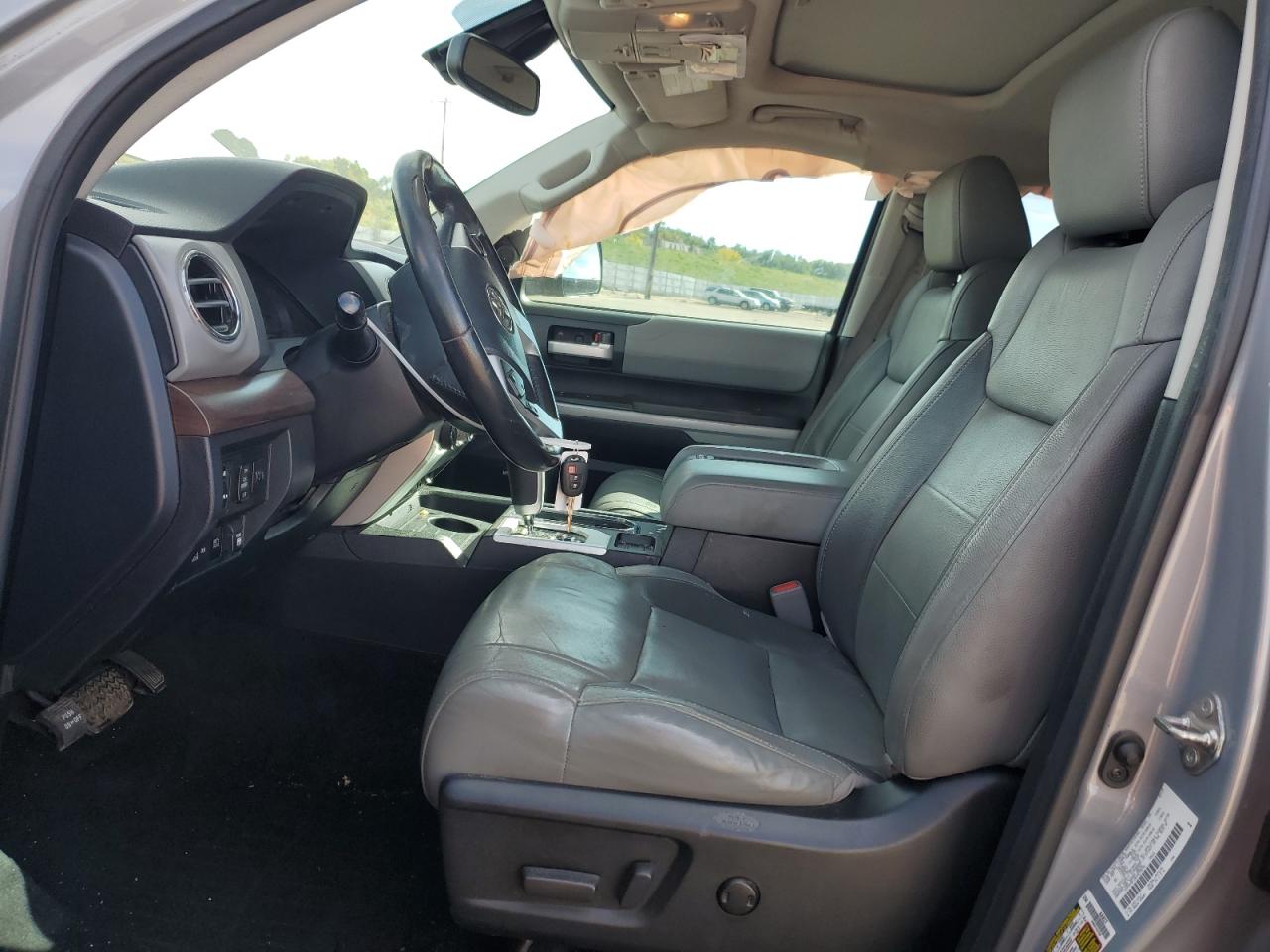 2019 Toyota Tundra Crewmax Limited VIN: 5TFHY5F18KX835878 Lot: 84580925