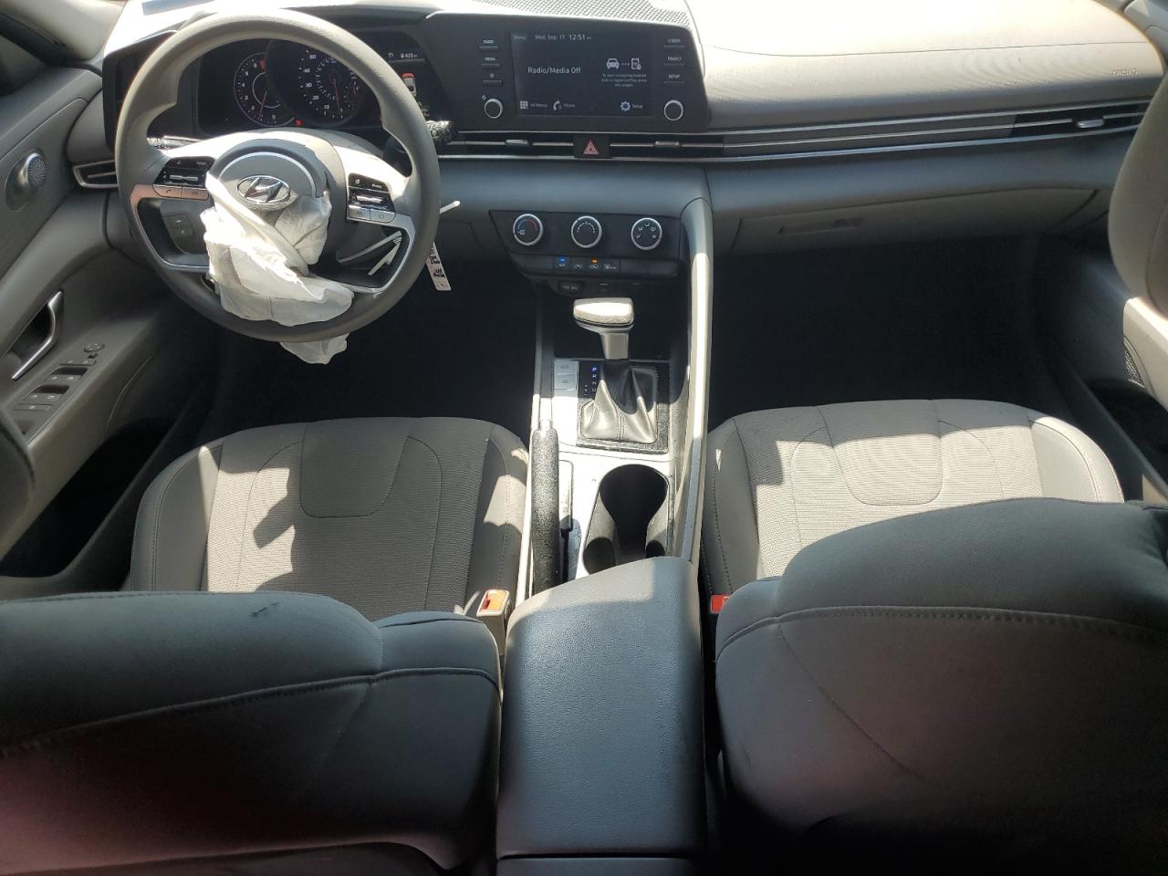 2021 Hyundai Elantra Se VIN: 5NPLL4AG5MH038324 Lot: 80737455
