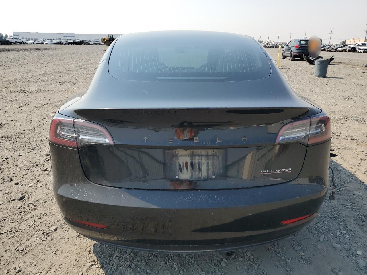 2018 Tesla Model 3 VIN: 5YJ3E1EB4JF111734 Lot: 71676135