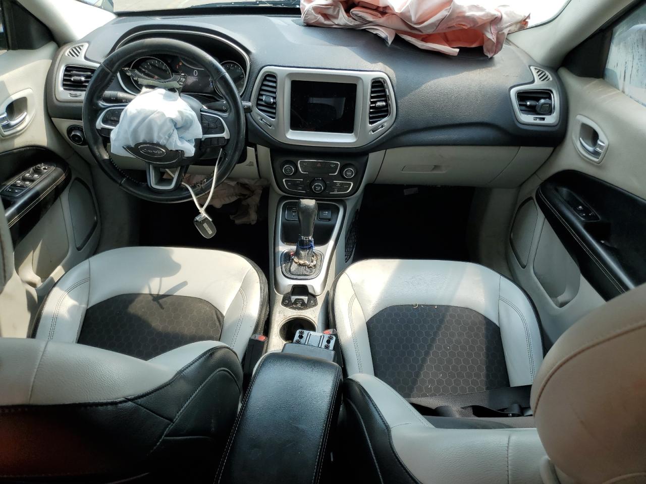 2018 Jeep Compass Latitude VIN: 3C4NJCBB6JT193858 Lot: 71668935
