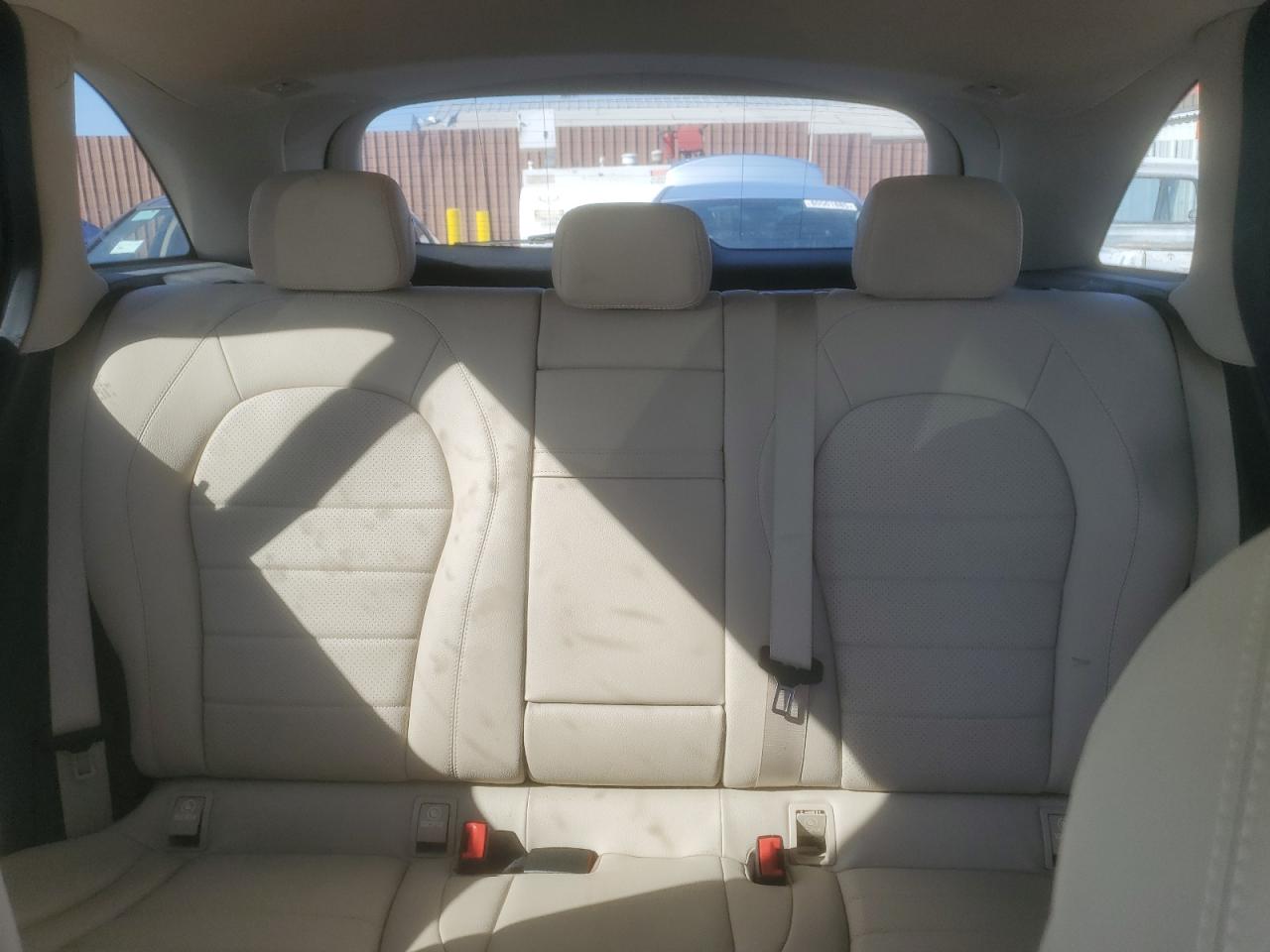 2016 Mercedes-Benz Glc 300 VIN: WDC0G4JB9GF079561 Lot: 71994205