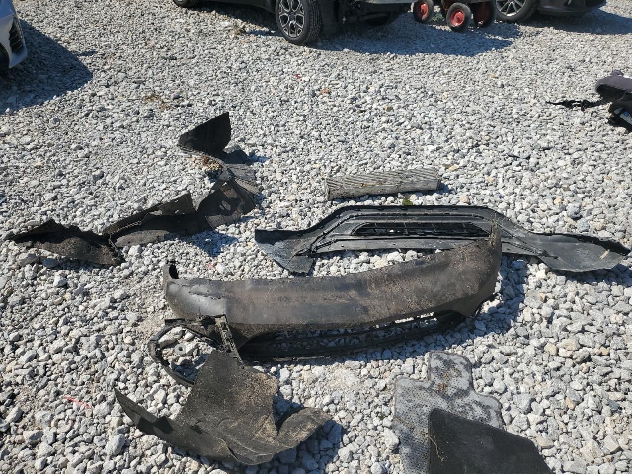 2019 Chevrolet Equinox Lt VIN: 3GNAXUEV2KS573786 Lot: 70690745