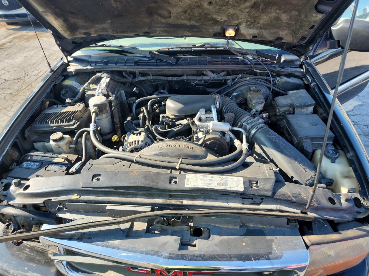 1999 GMC Jimmy VIN: 1GKCS13W7X2559867 Lot: 84391705