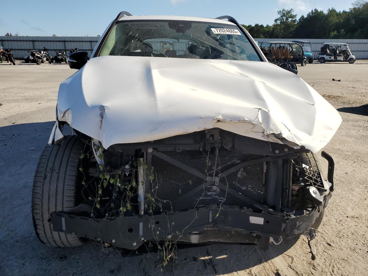 Фото: 4JGFB4JB7PA927539