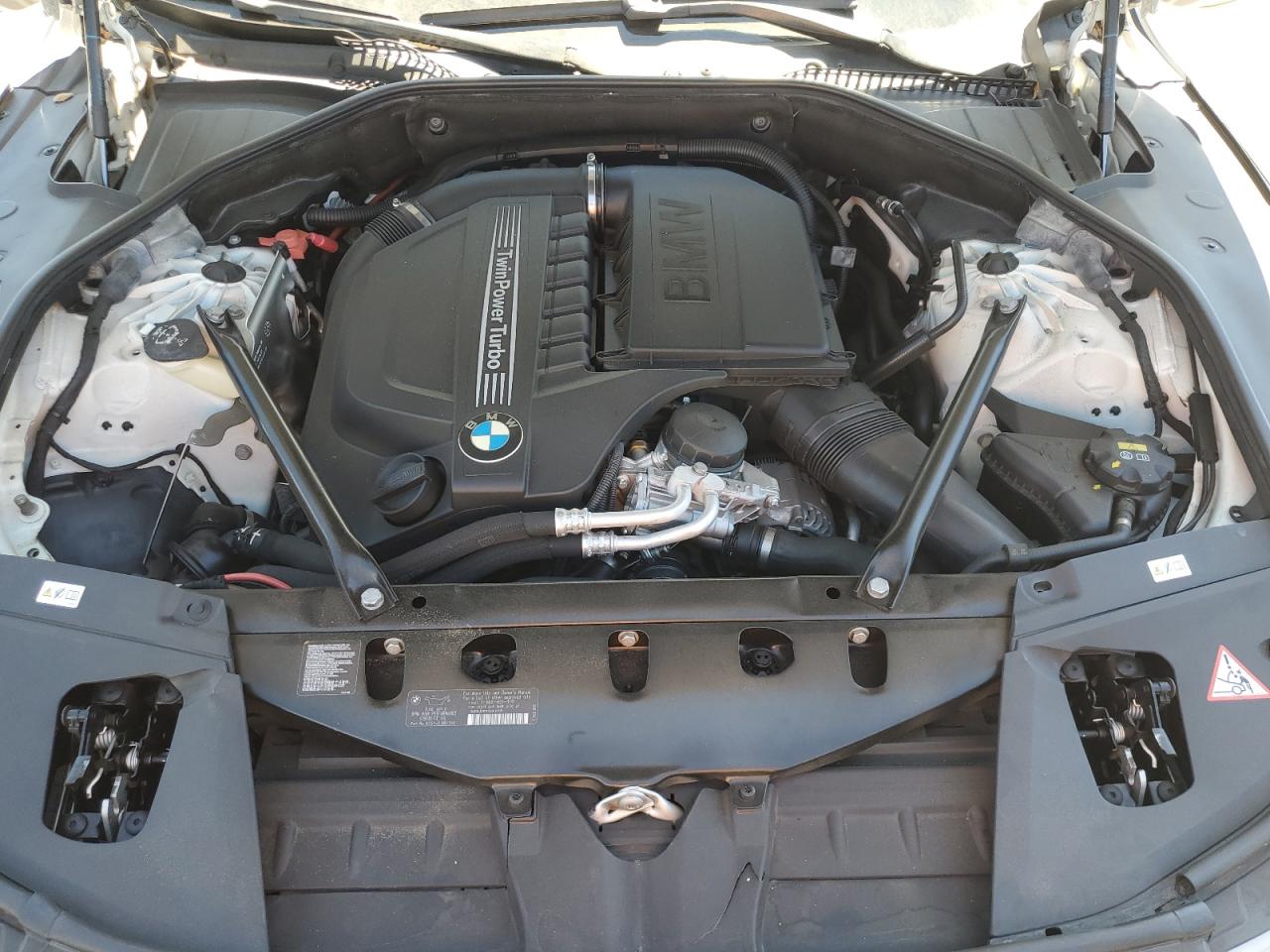 2015 BMW 740 I VIN: WBAYA6C54FD826908 Lot: 71930275