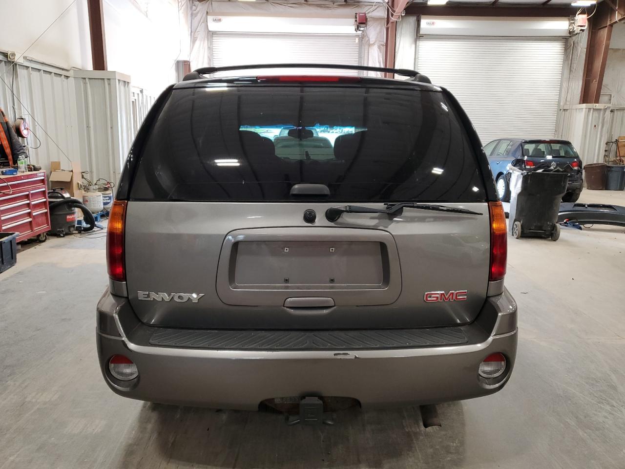 2005 GMC Envoy VIN: 1GKDT13S252170890 Lot: 81253495