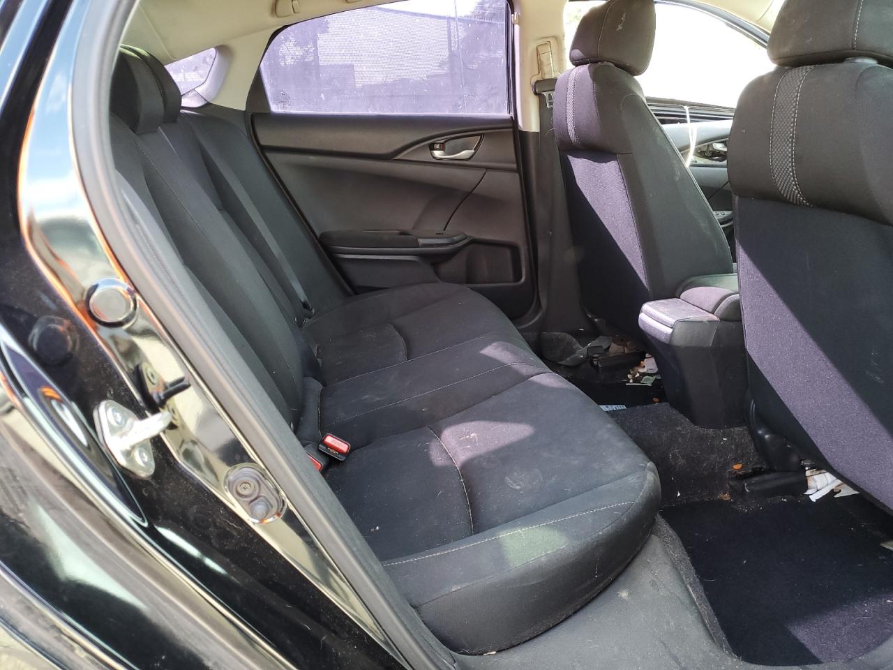 2019 Honda Civic Lx VIN: 2HGFC2F62KH517440 Lot: 80946045