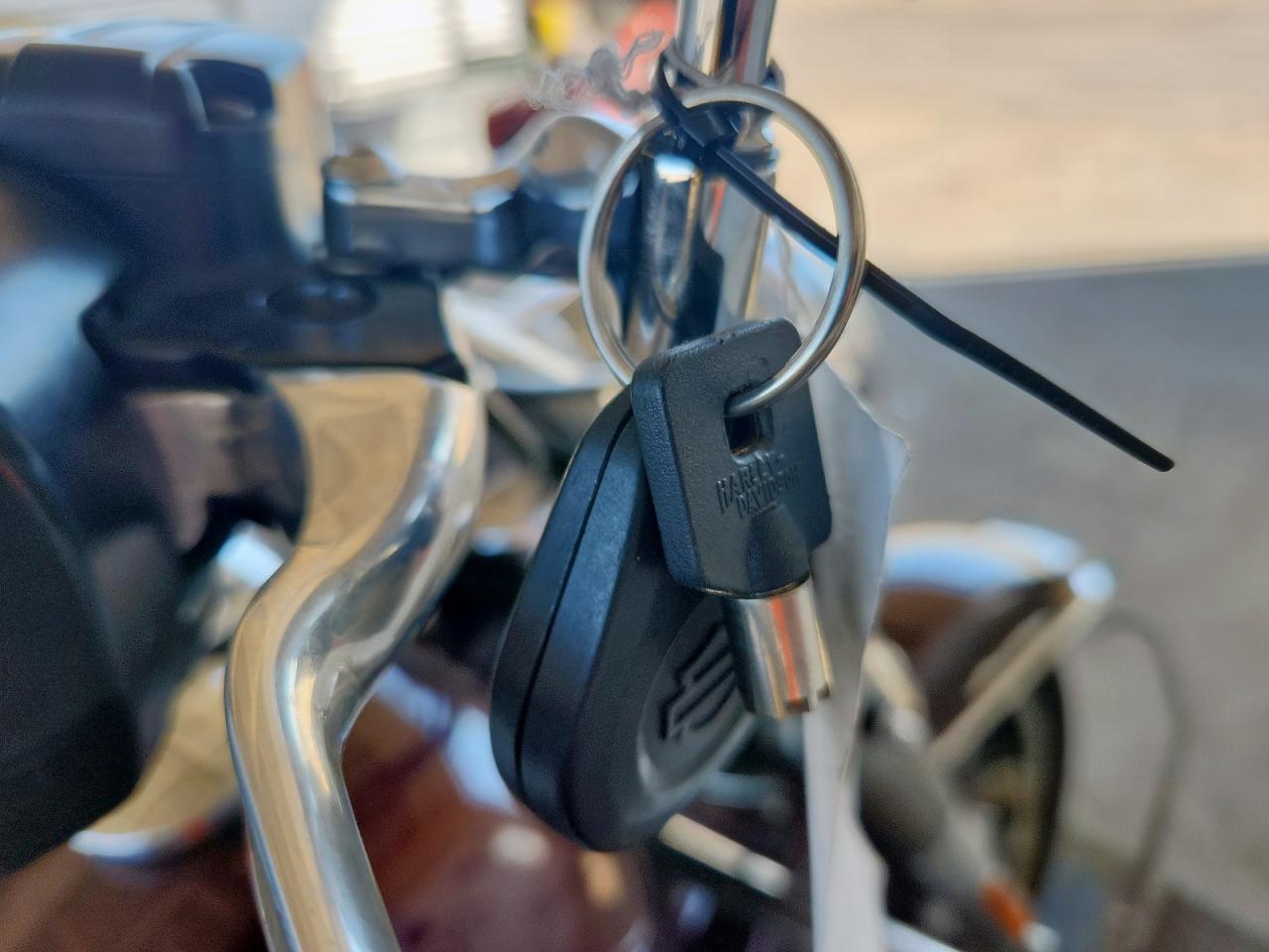 2018 Harley-Davidson Flhr Road King VIN: 1HD1FBC19JB604220 Lot: 81621835