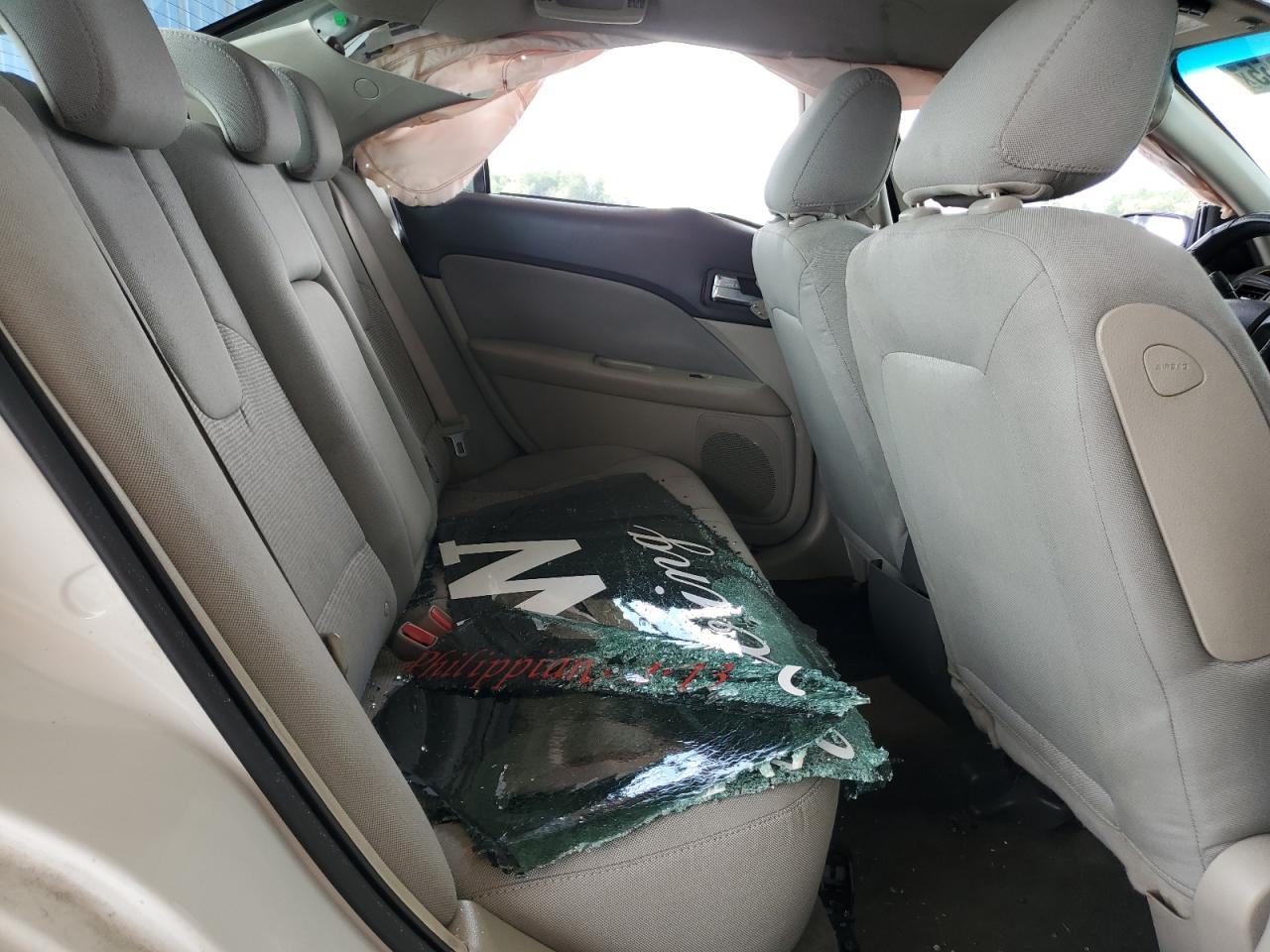 2010 Ford Fusion S VIN: 3FAHP0GA5AR359557 Lot: 84374855