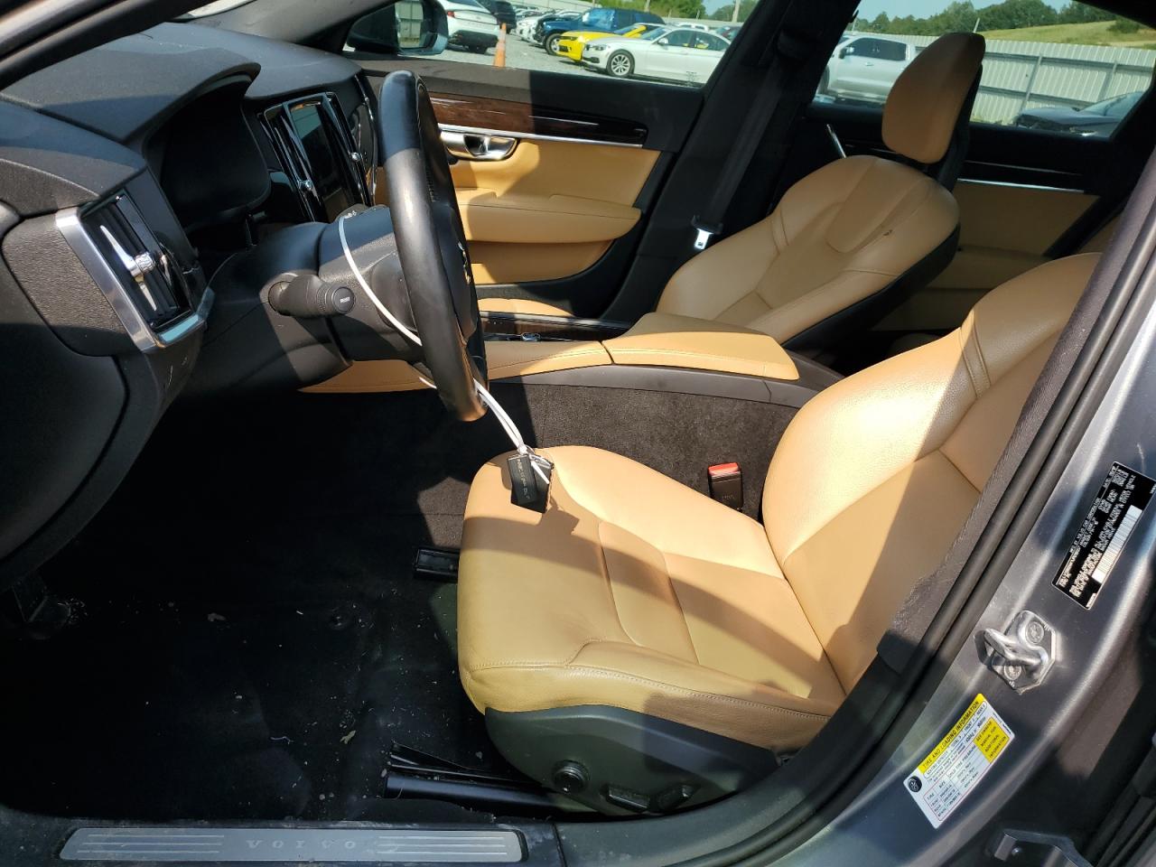 2018 Volvo S90 T5 Momentum VIN: LVY982AK1JP016057 Lot: 71546475