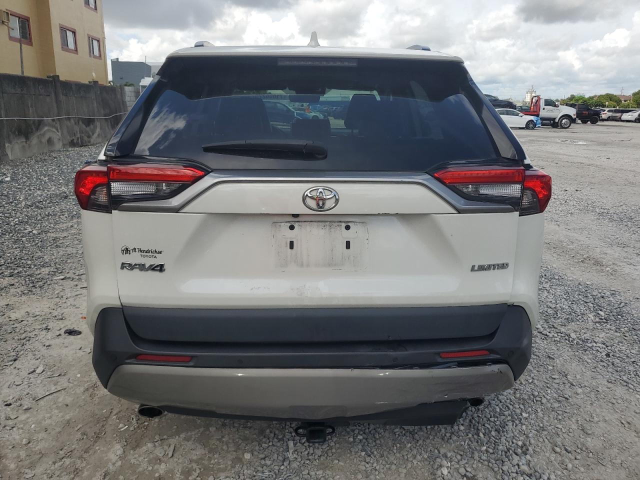 2022 Toyota Rav4 Limited VIN: 2T3Y1RFV4NW196826 Lot: 71086275