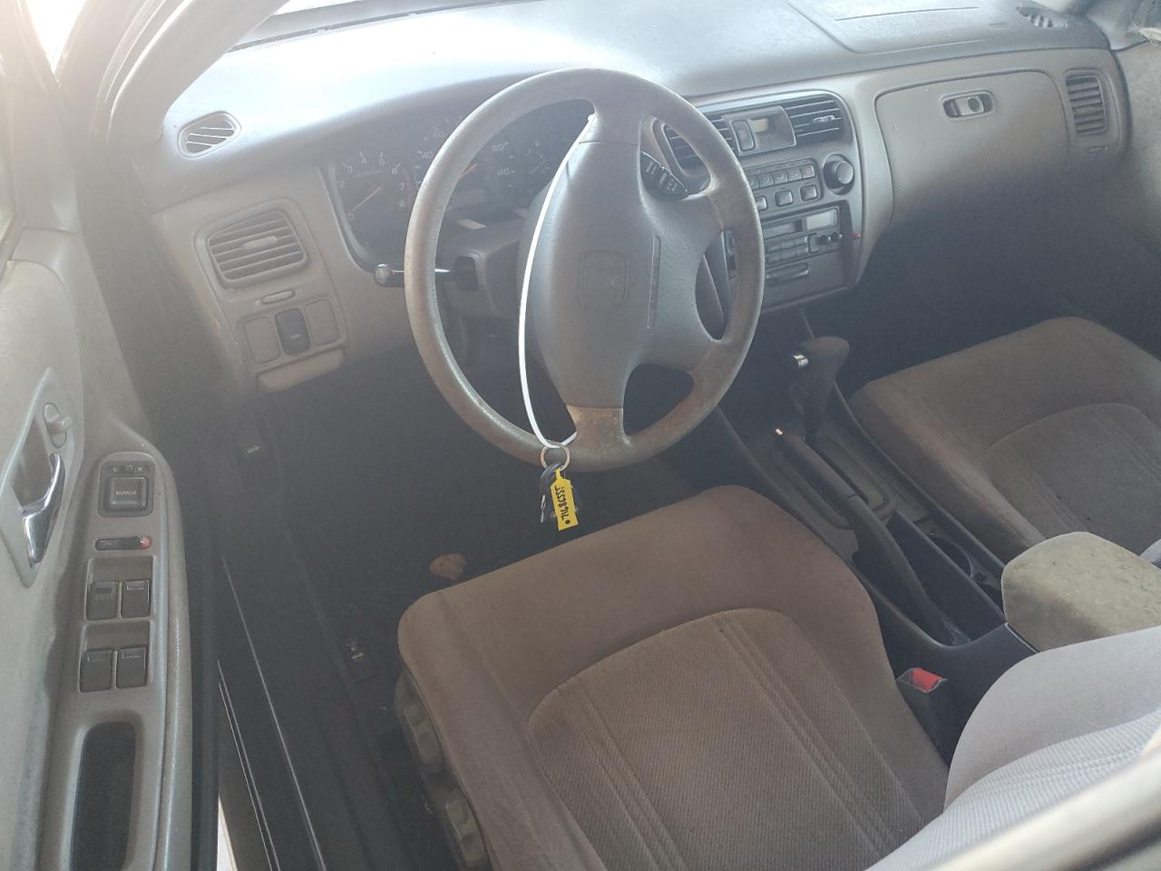 1999 Honda Accord Lx VIN: JHMCG6651XC011773 Lot: 71686555