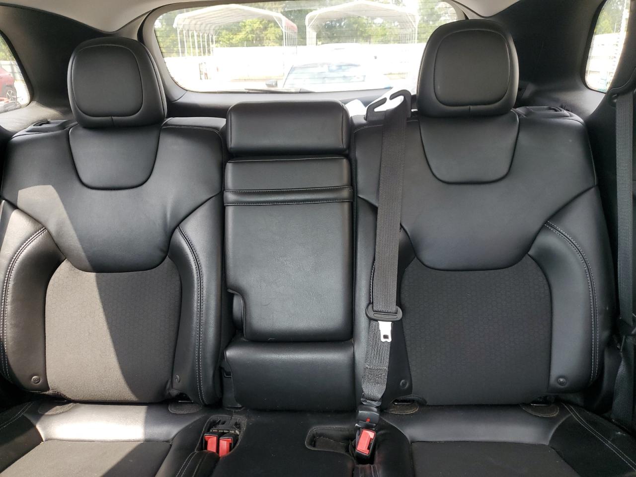 2019 Jeep Cherokee Latitude Plus VIN: 1C4PJLLB6KD263342 Lot: 81044415