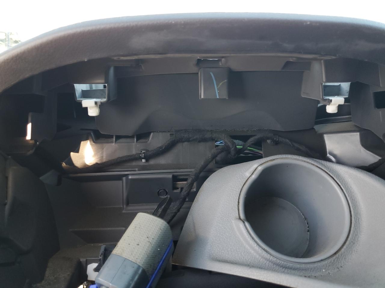 2016 Ford Transit T-250 VIN: 1FTYR1YM5GKB55115 Lot: 81693565