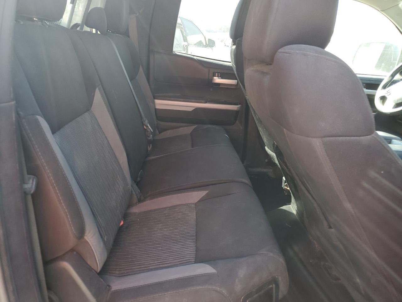 2014 Toyota Tundra Double Cab Sr VIN: 5TFUW5F19EX337990 Lot: 83828815