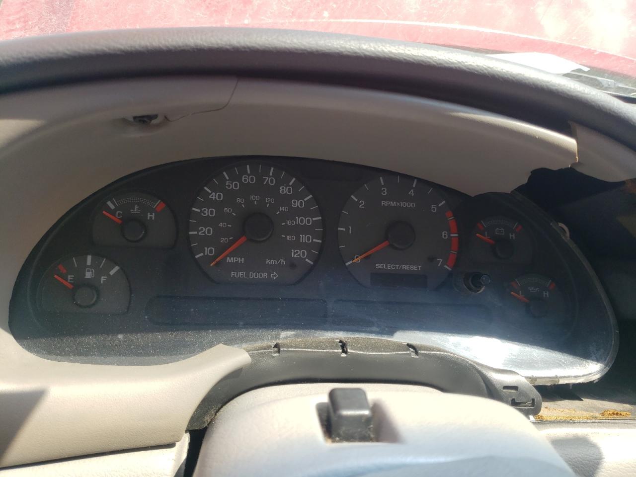 1999 Ford Mustang VIN: 1FAFP4044XF228368 Lot: 81489405