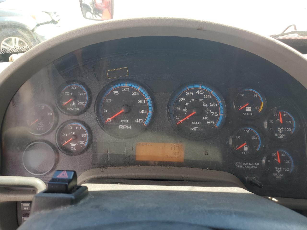 2017 International 4000 4300 - Trucks Semi Truck VIN: 1HTMMMML6HH500911 Lot: 71738965