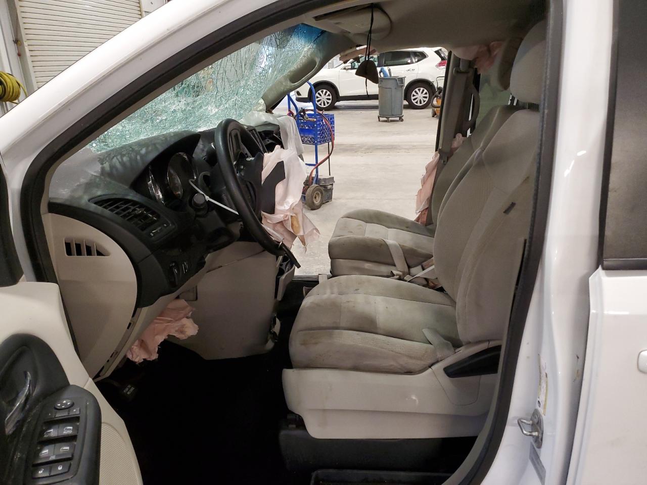 2017 Dodge Grand Caravan Se VIN: 2C4RDGBG3HR640770 Lot: 70178435