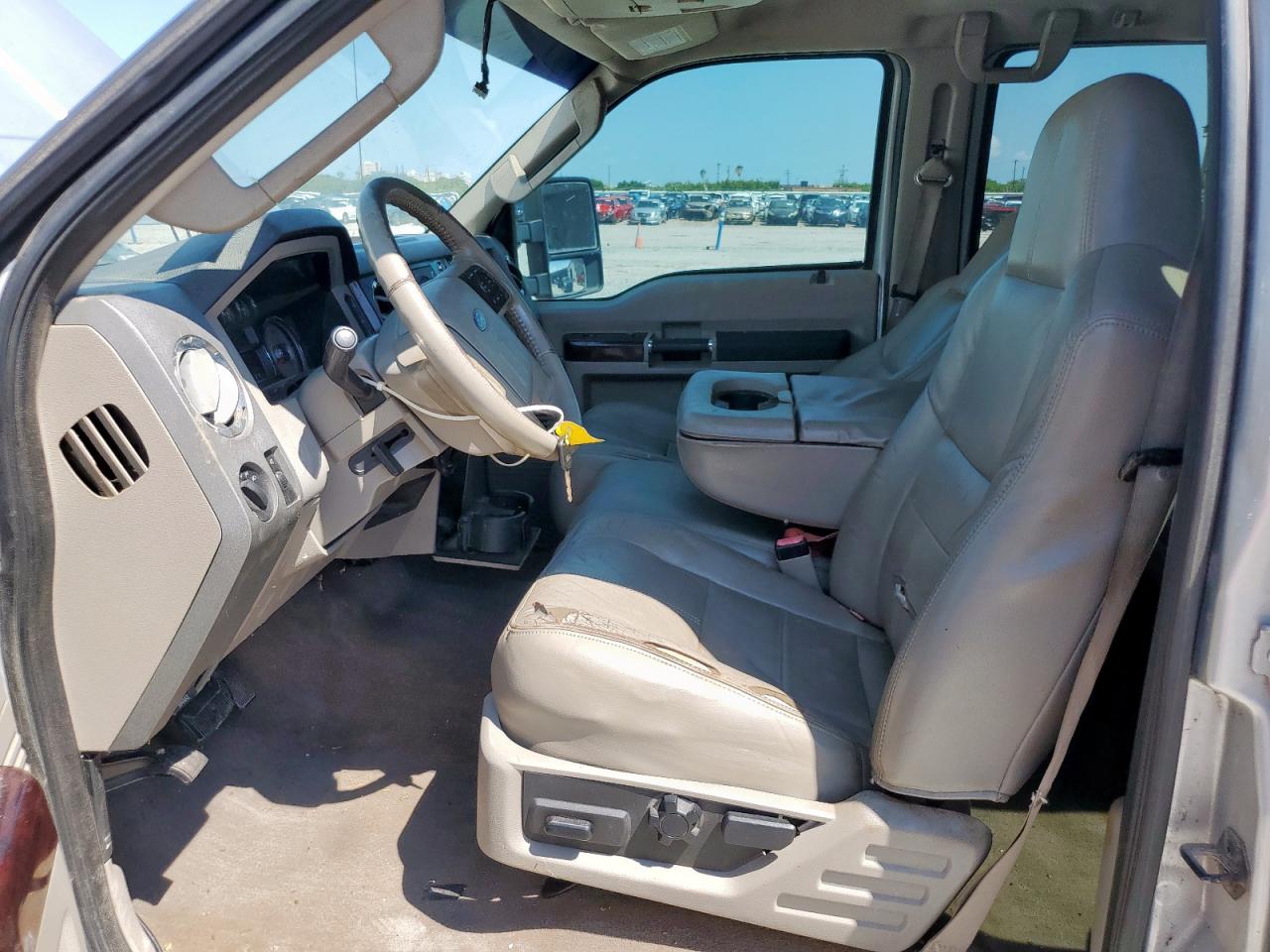 2010 Ford F250 Super Duty VIN: 1FTSW2AR8AEA66364 Lot: 81642585