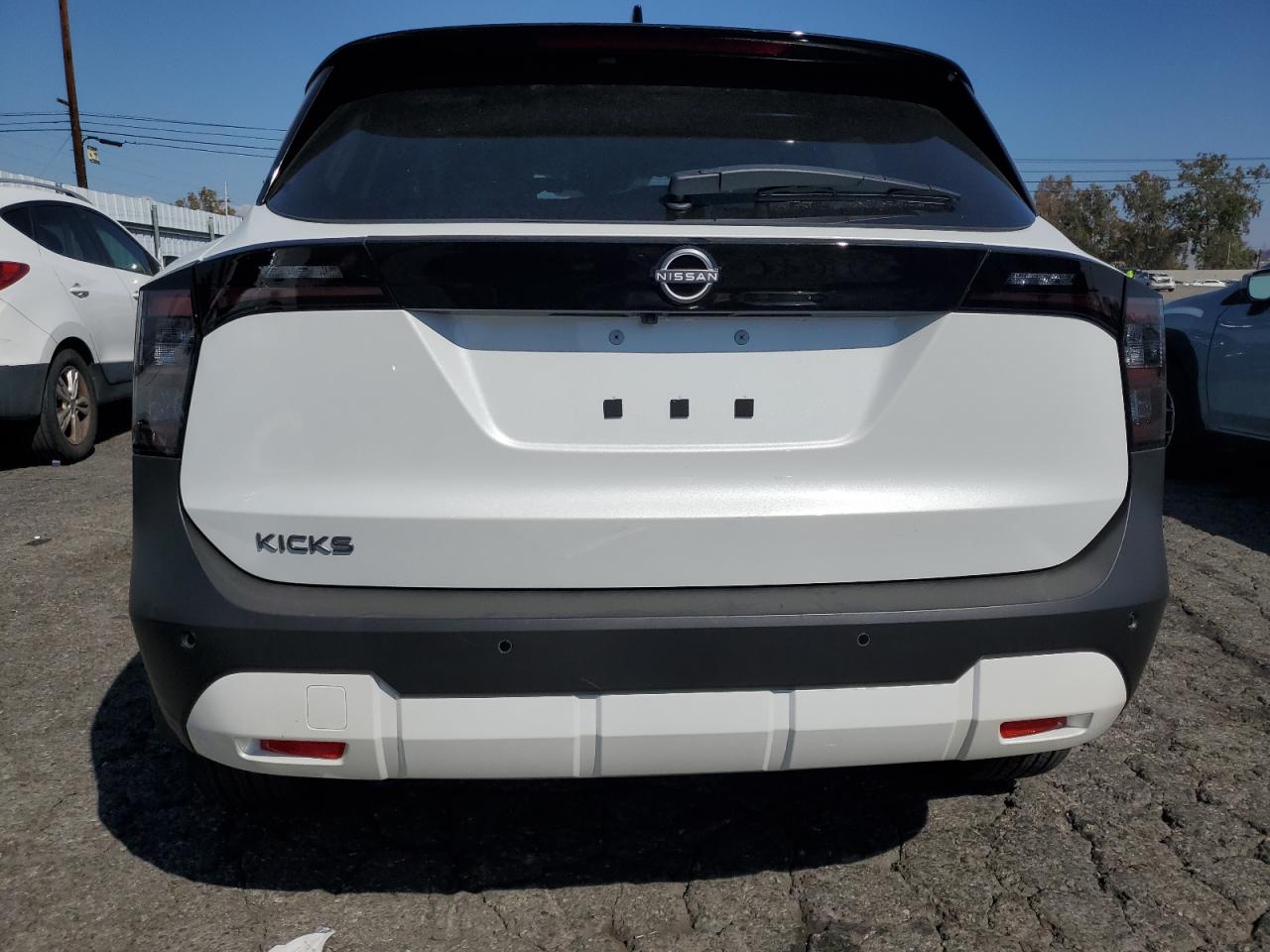 2025 Nissan Kicks Sv VIN: 3N8AP6CA3SL438173 Lot: 84052345
