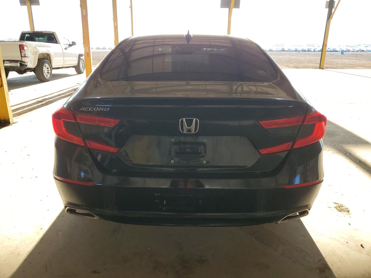 2018 Honda Accord Exl VIN: 1HGCV1F55JA135608 Lot: 72078355