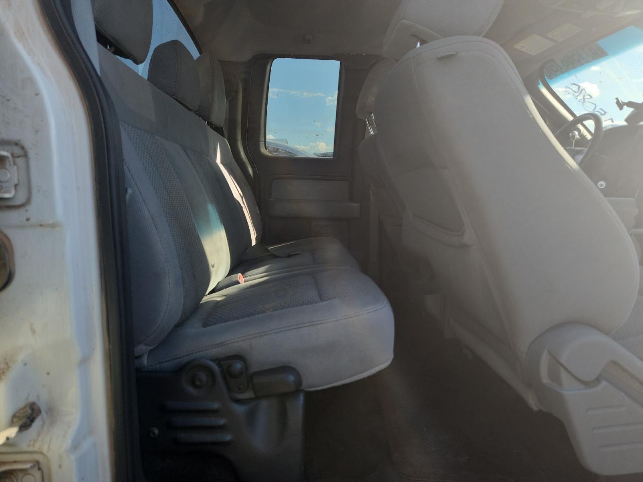 2012 Ford F150 Super Cab VIN: 1FTFX1EF5CFB96558 Lot: 81150815