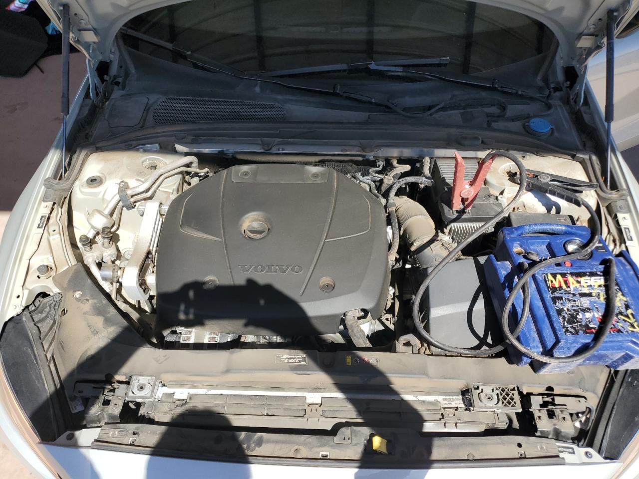 2019 Volvo S60 T5 R-Design VIN: 7JR102FM4KG003862 Lot: 80722365