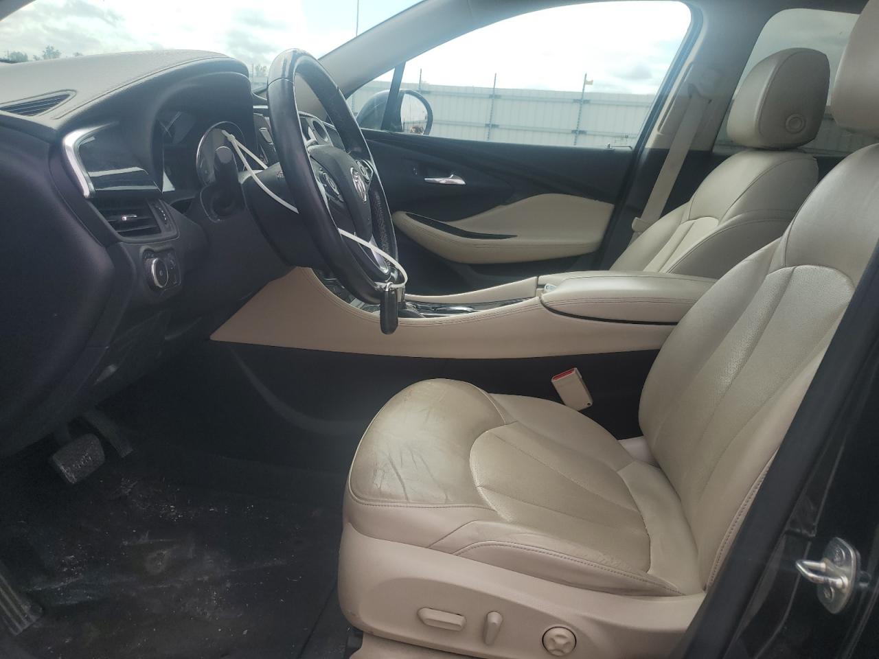2017 Buick Envision Essence VIN: LRBFXBSA9HD023481 Lot: 82138405