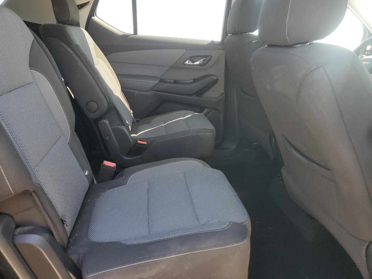 2018 Chevrolet Traverse Lt VIN: 1GNEVGKW4JJ221170 Lot: 80829185