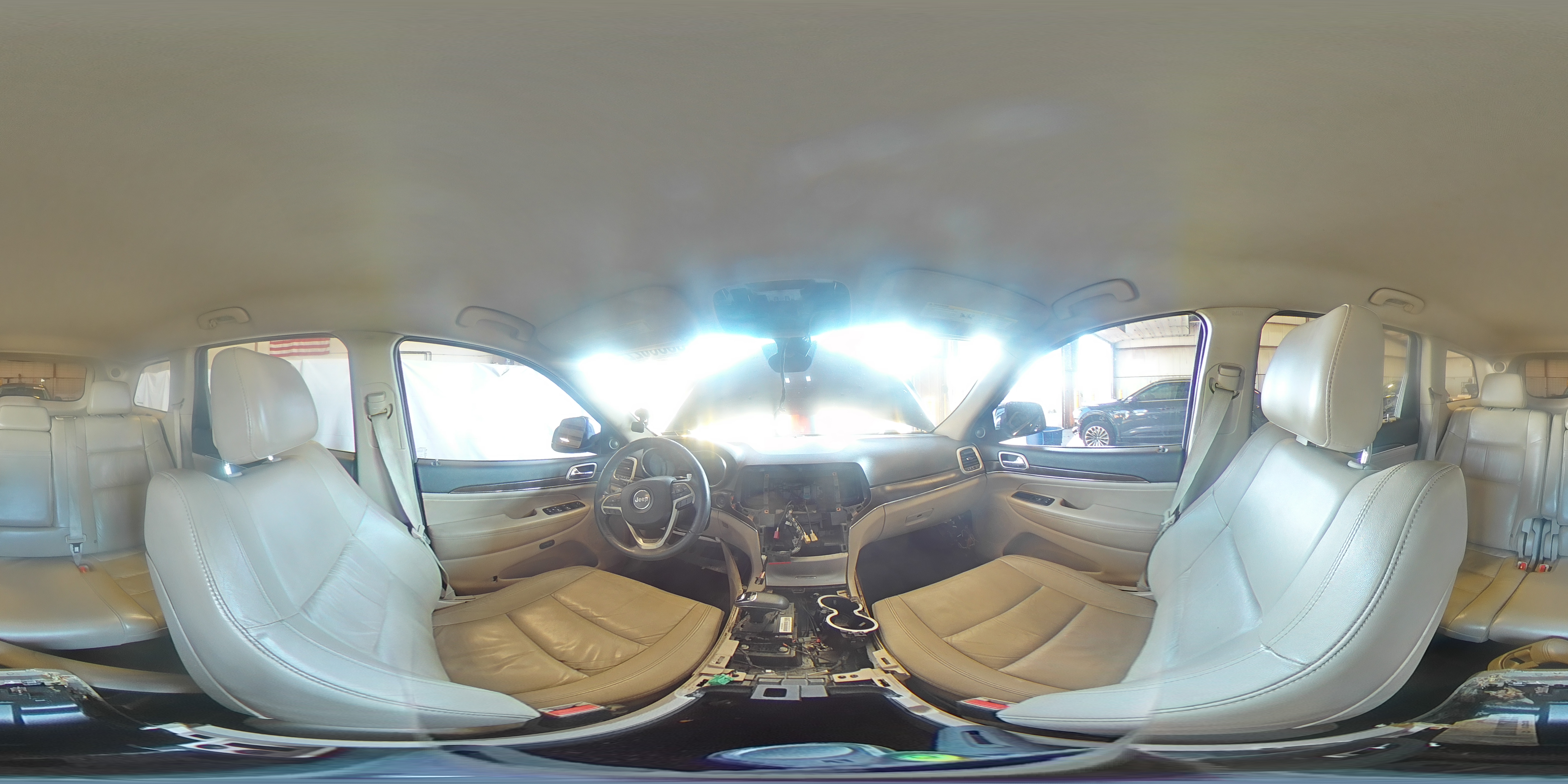 2014 Jeep Grand Cherokee Limited VIN: 1C4RJFBG4EC114395 Lot: 83860225