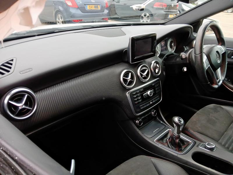 2013 MERCEDES-BENZ A180 BLUE-CY AMG SPORT CD 