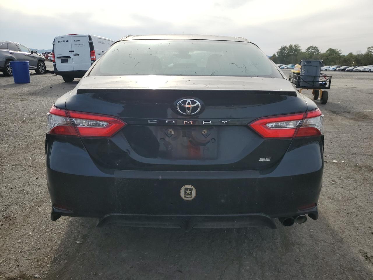 2018 Toyota Camry L VIN: 4T1B11HK4JU029833 Lot: 82176535