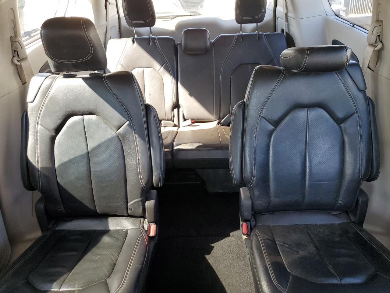 2022 Chrysler Pacifica Touring L VIN: 2C4RC1BG5NR114300 Lot: 71880665